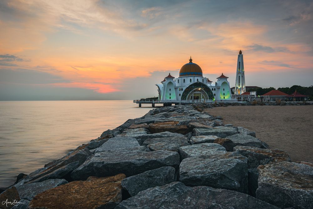 Masjid Selat Melaka