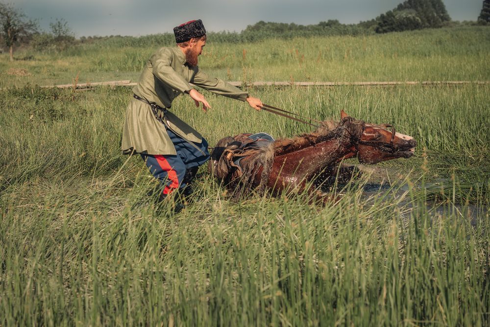 Донской казак и конь Персик