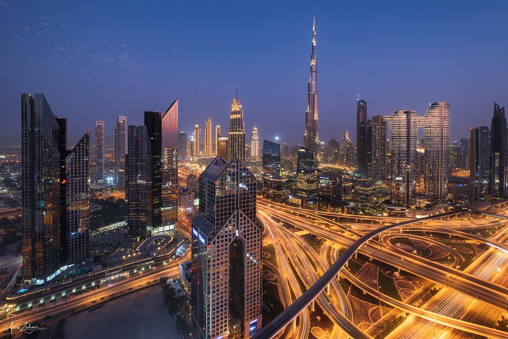 Dubai Intersection