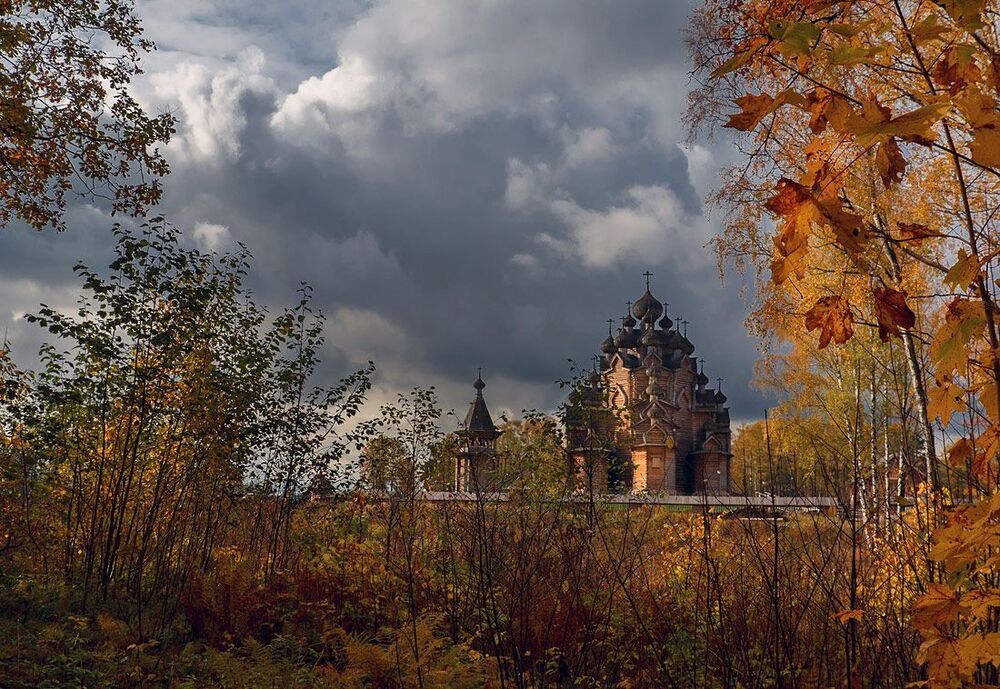 Утопая в осени