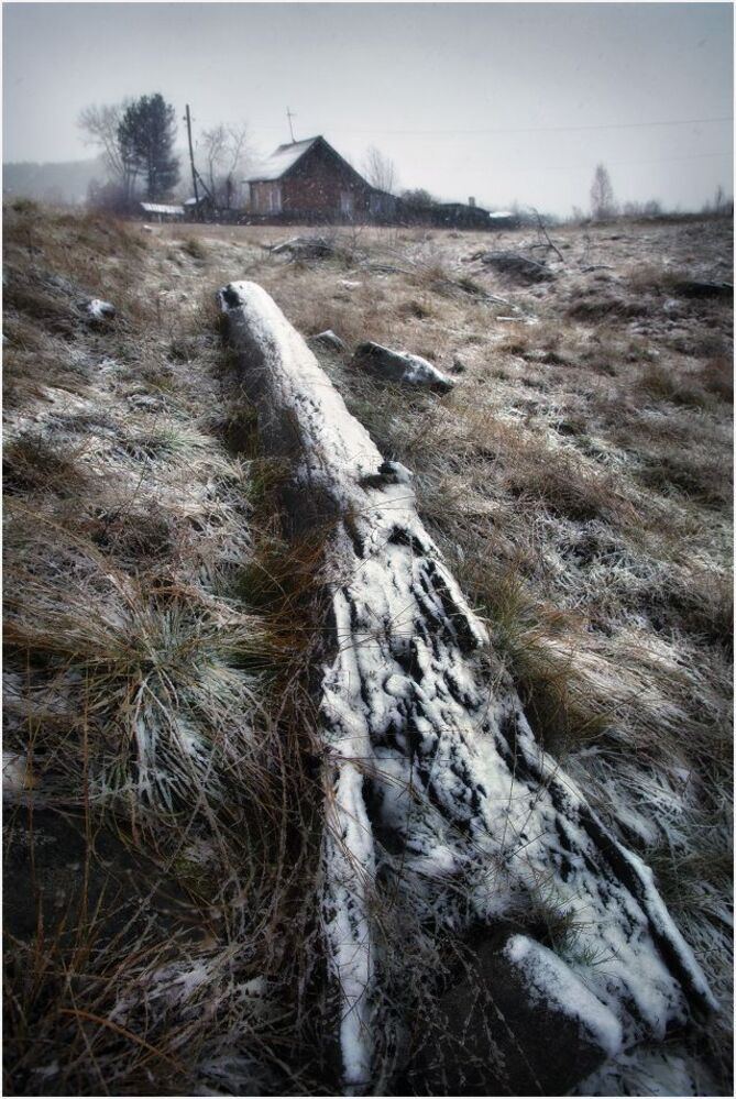 Про первый снег и забытую богом деревню