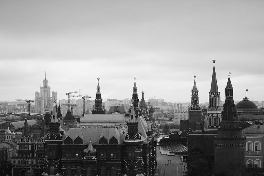Canon 85mm f=1.4 s=1/640