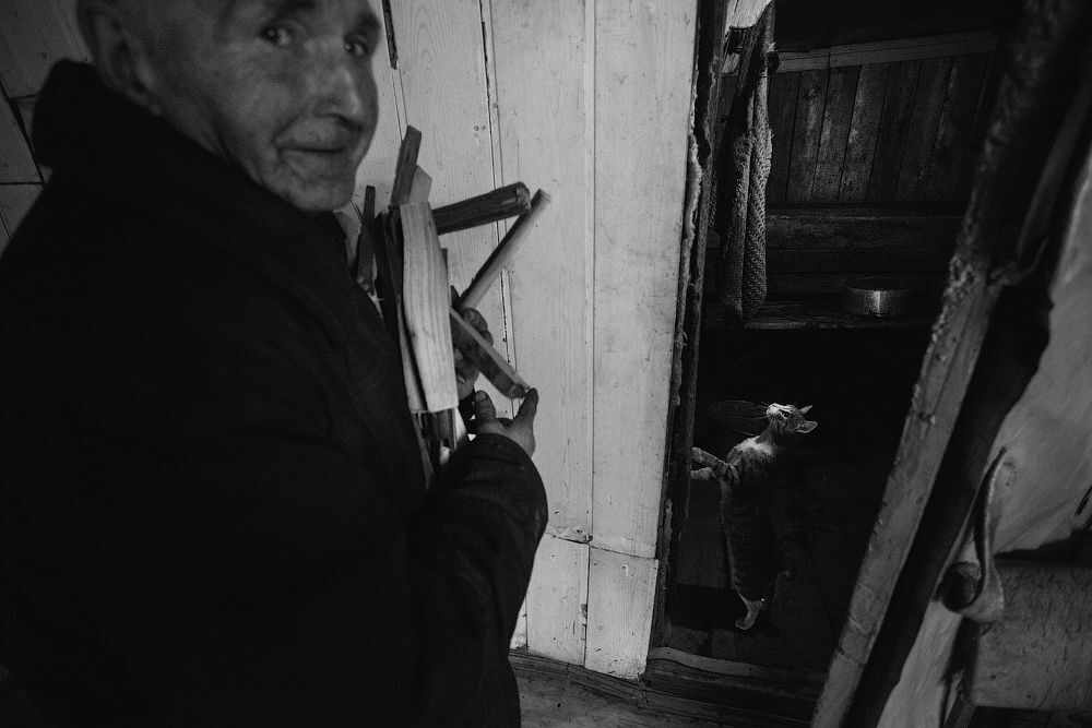 Бывший шахтер...