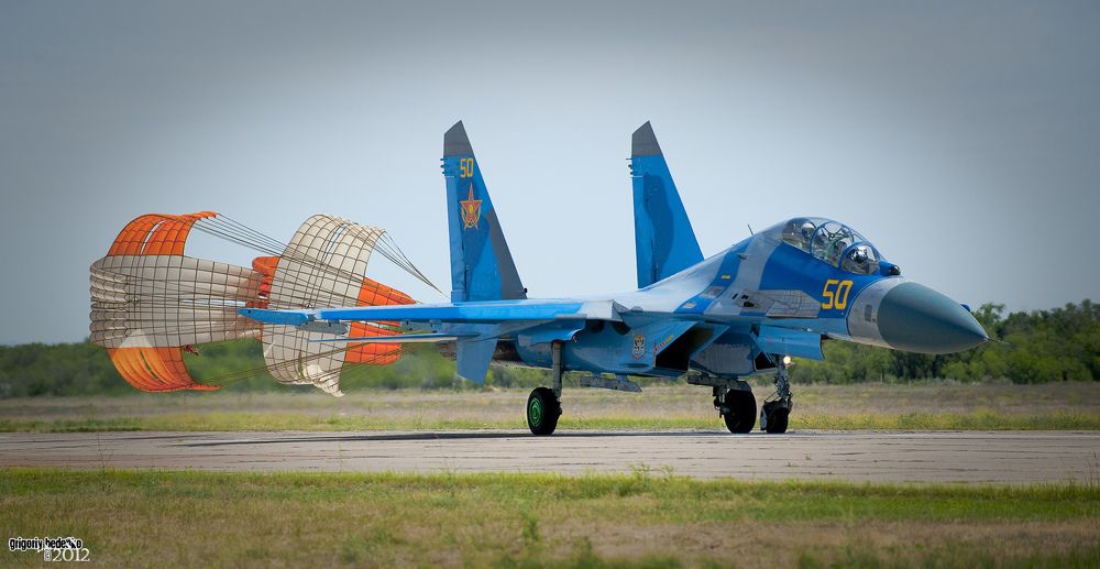 Посадка Су-27 УБМ 2.