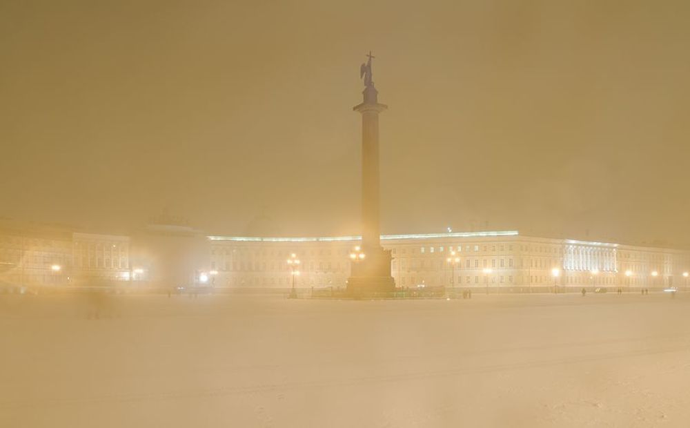 Метель на Дворцовой.