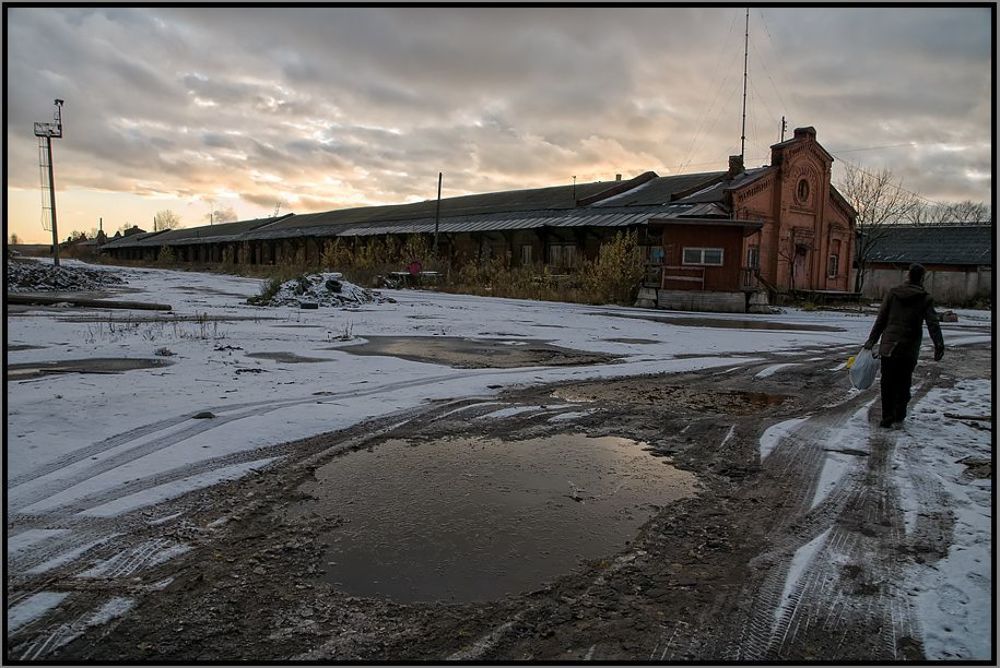 Исчезающий Питер. Остатки Варшавского вокзала.
