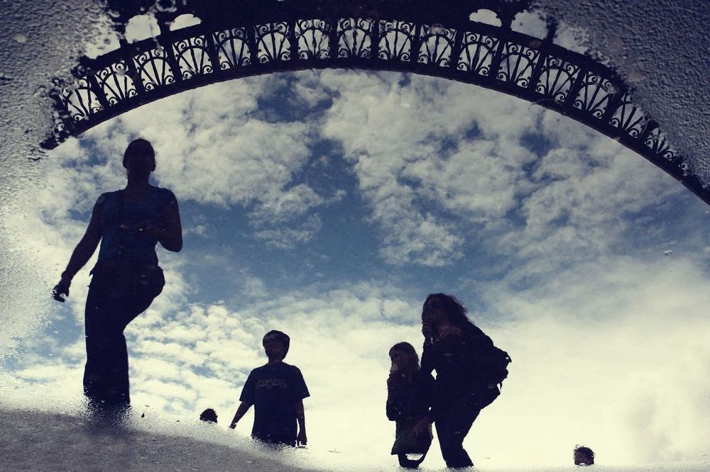 Sky's Paris