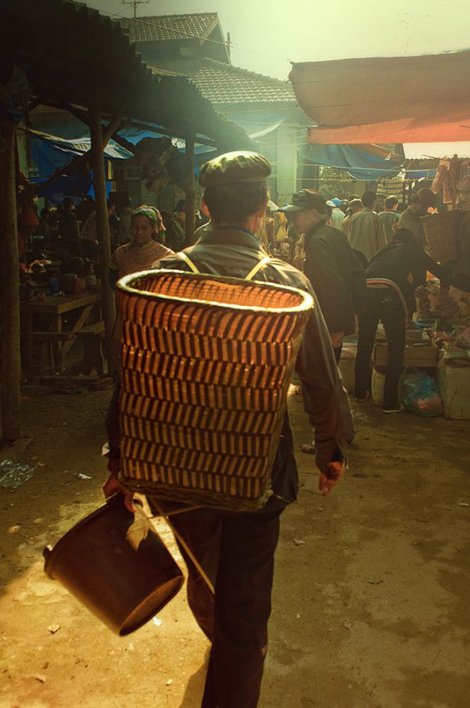 BacHa Market - Vietnam