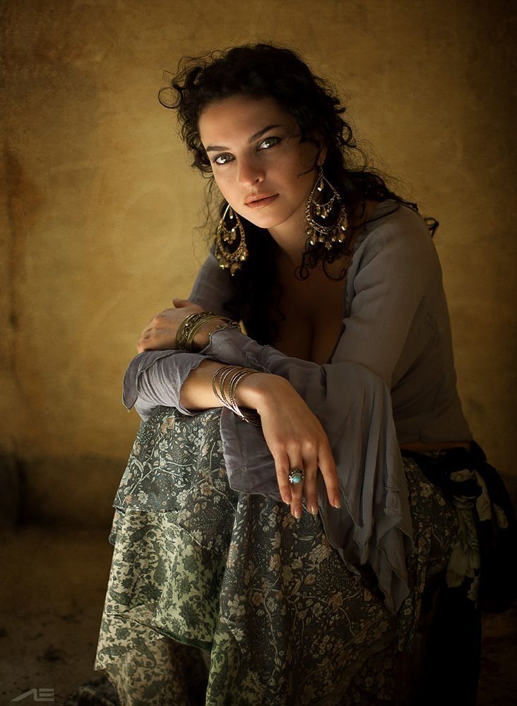 Gypsy girl