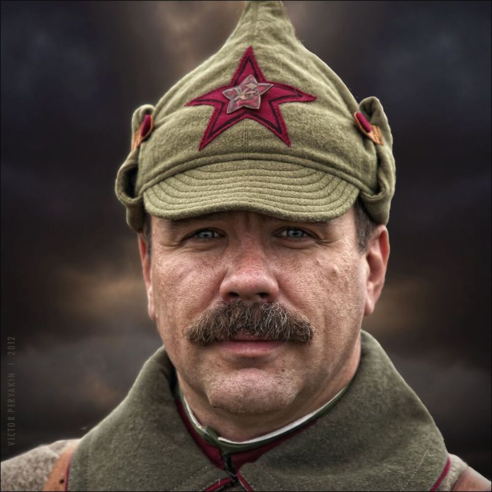 Нас водила молодость.....