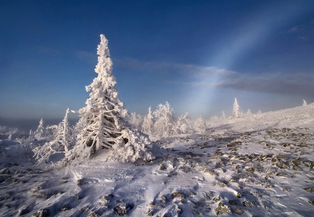 В белоснежных горах - белые радуги