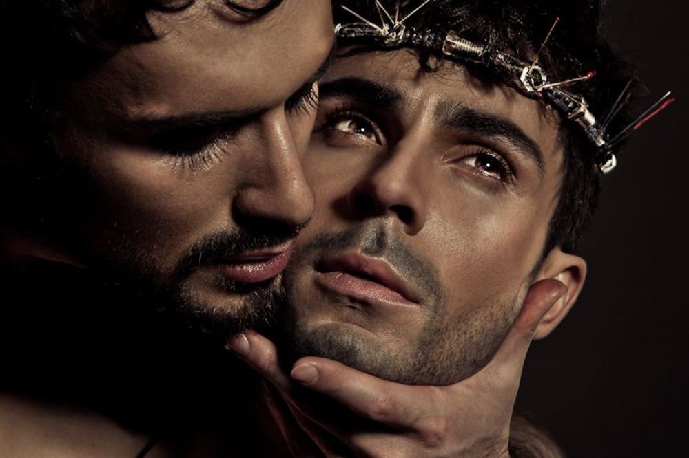 judas kiss...