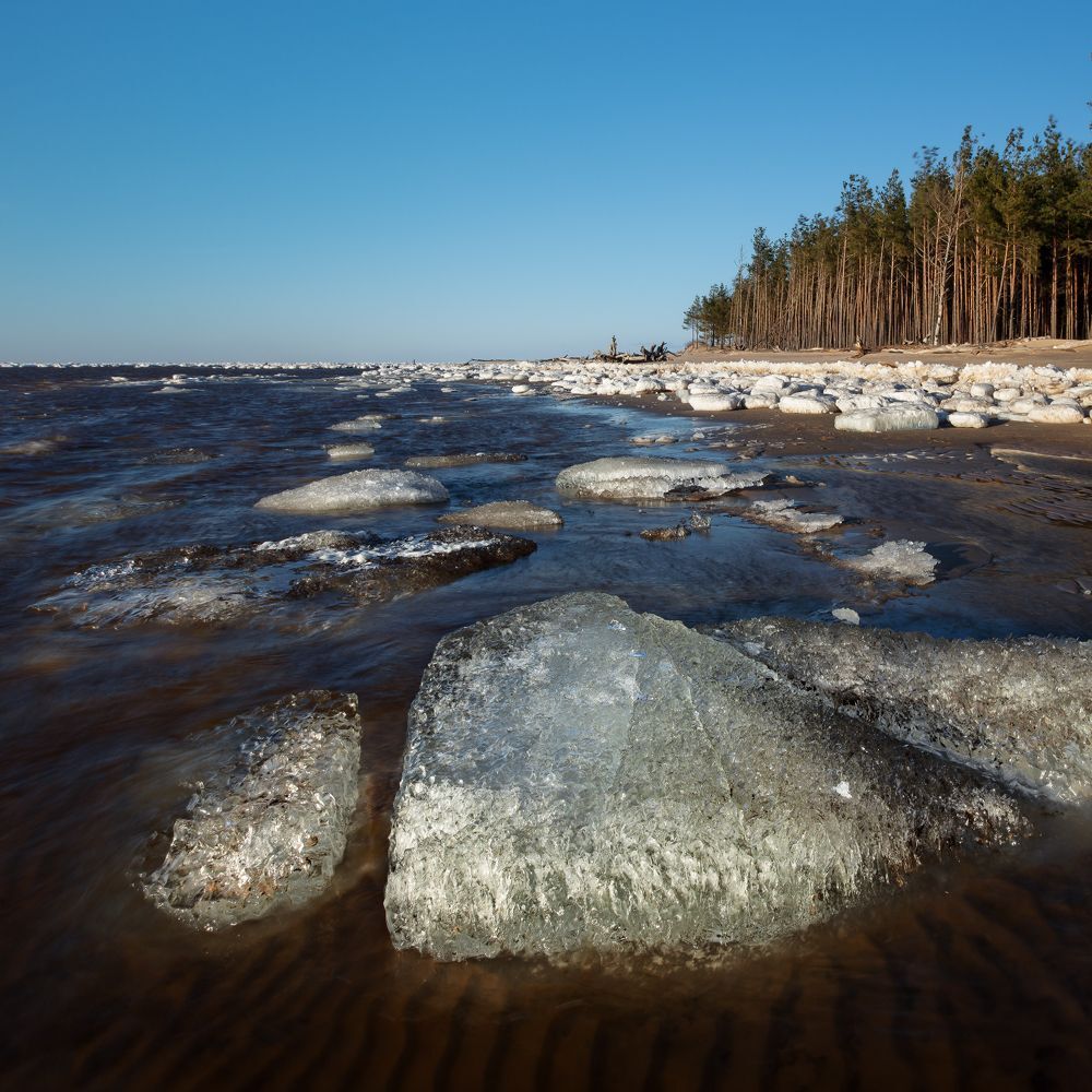 айсберги Рижского залива