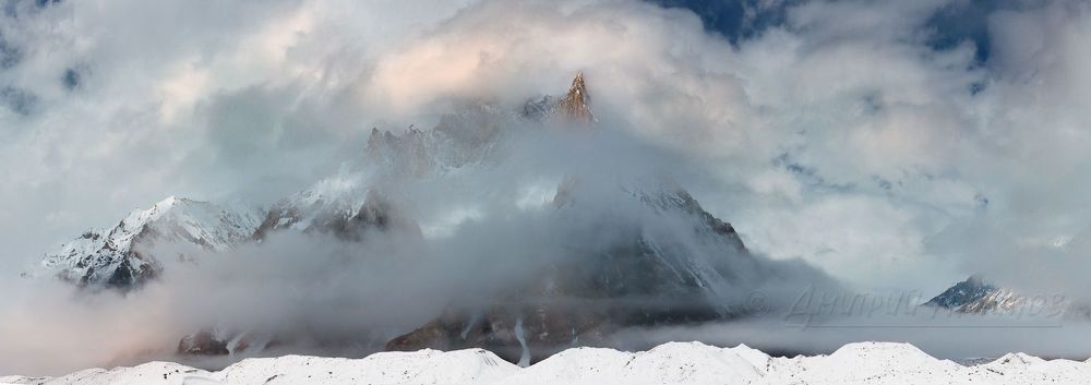 Marble Peak в тумане