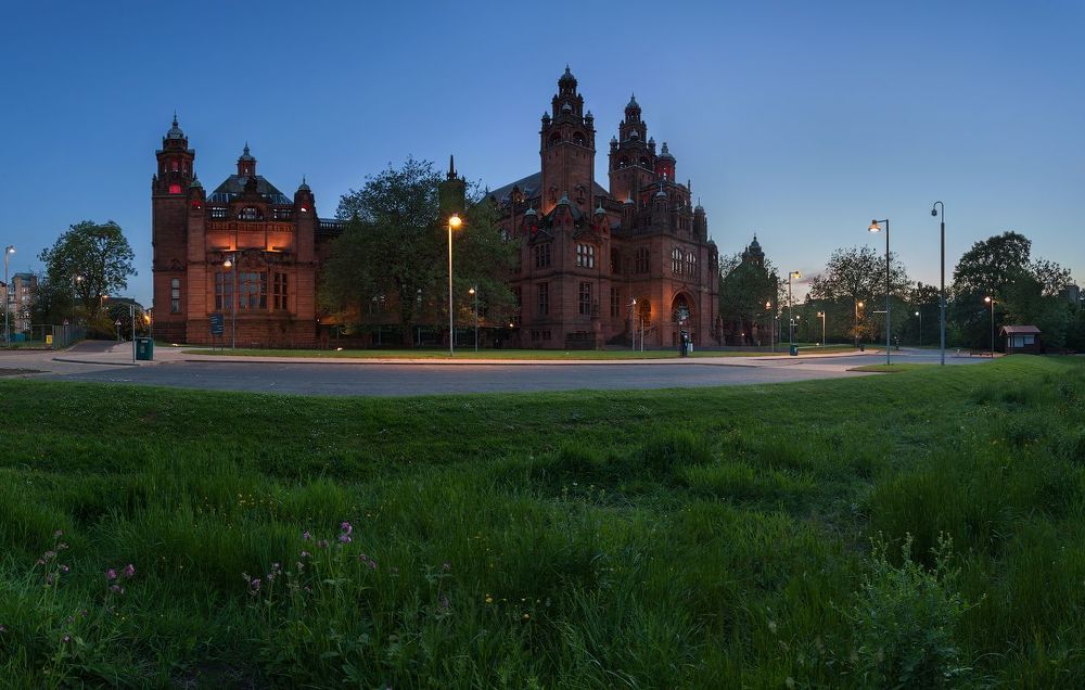 Glasgow: Kelvingrove art gallery