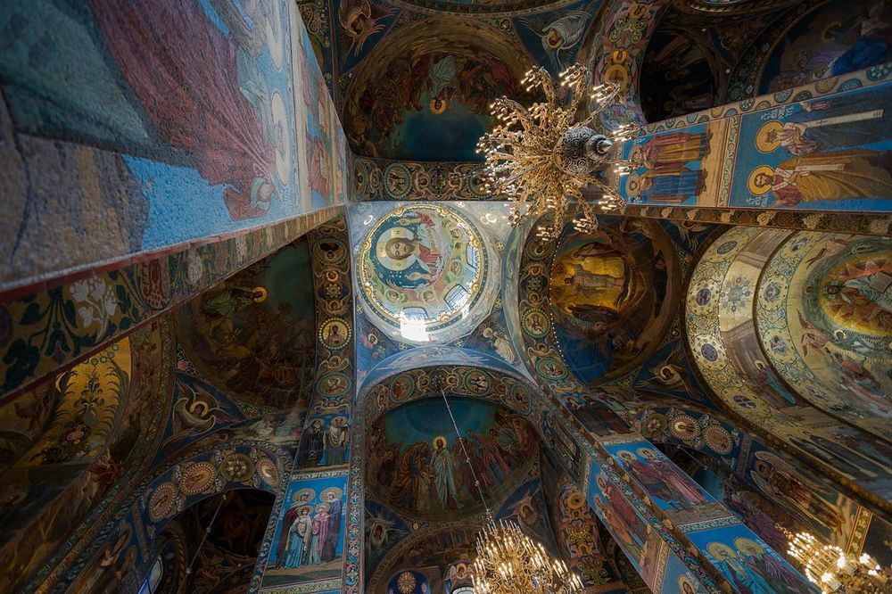 Спас на Крови