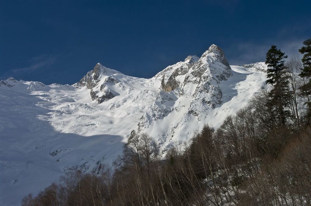 Зима в ущелье Алибек