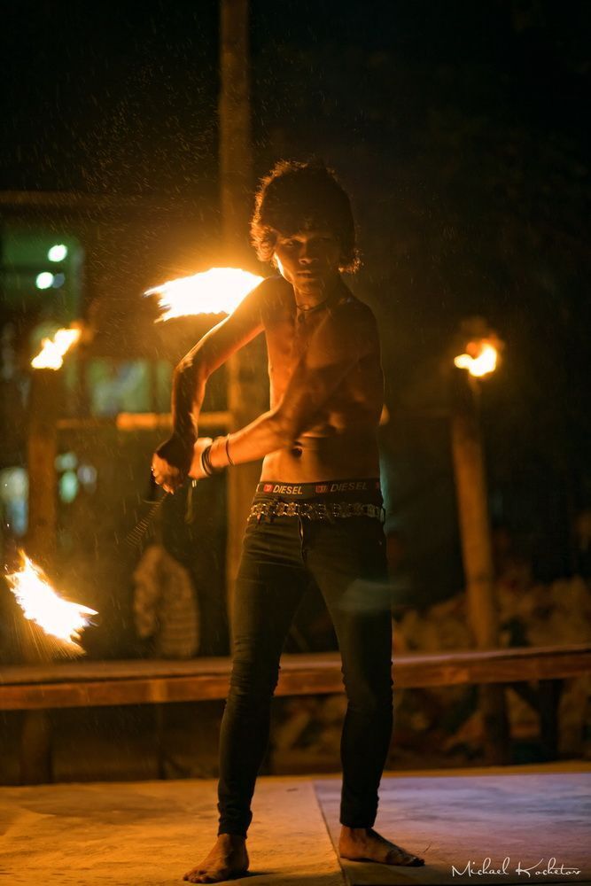 Apache Bar. Fire show.
