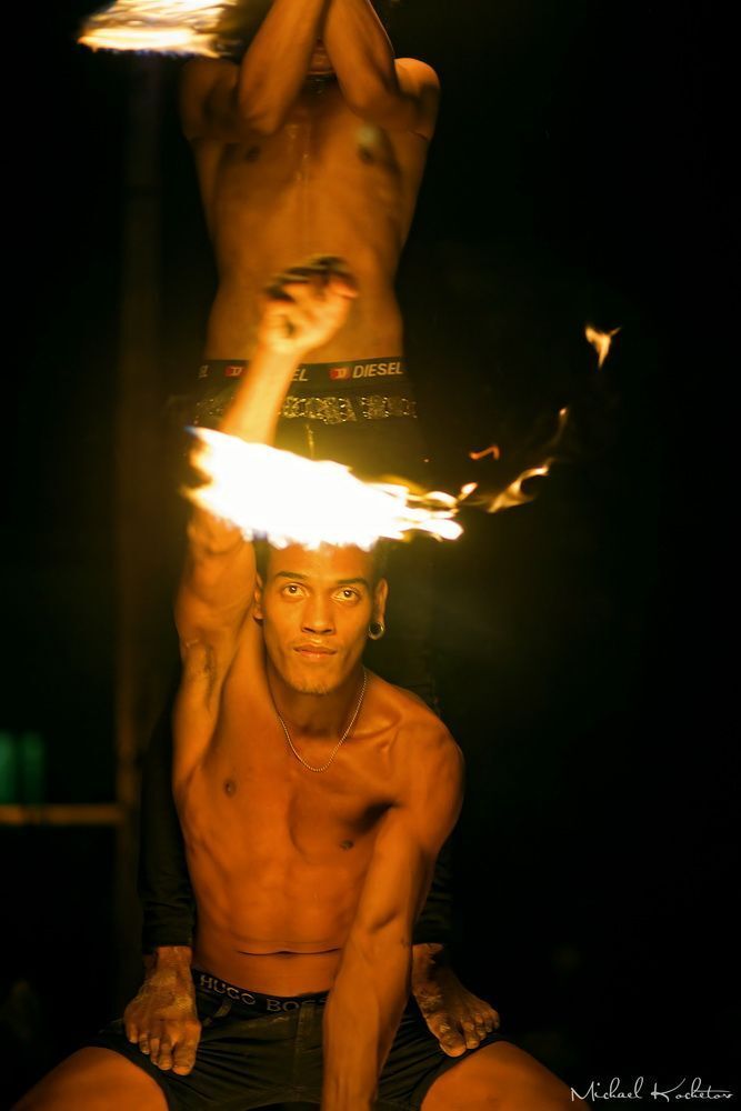 Apache Bar. Fire show.