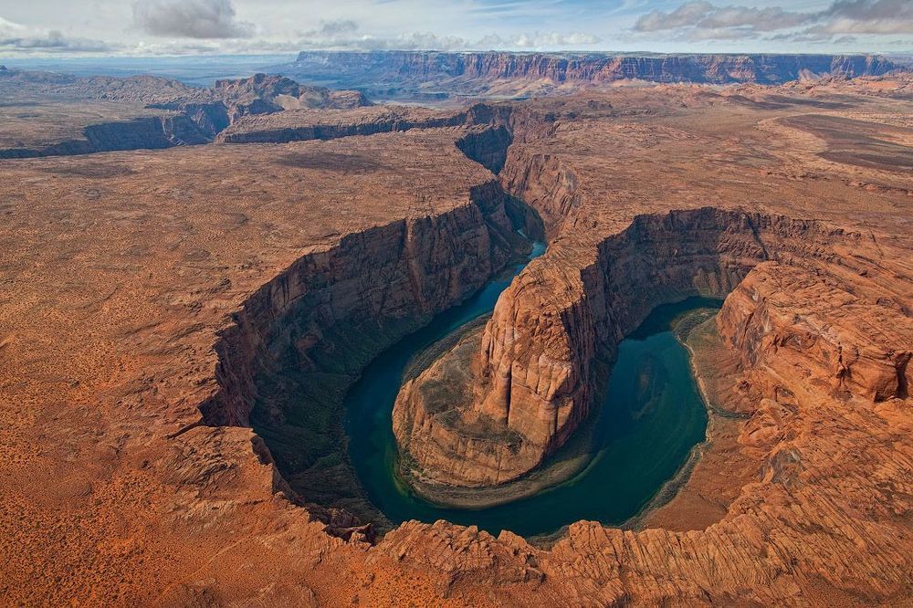 &infin; | Horseshoe Bend of Colorado River, USA, Arizona. Aerial Panorama
