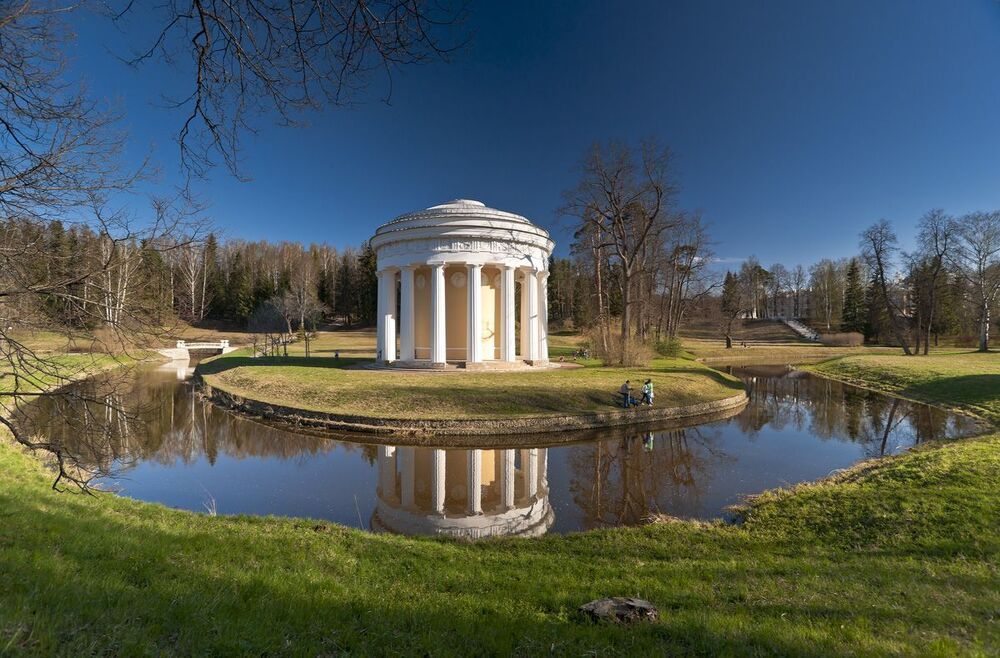 Праздничная