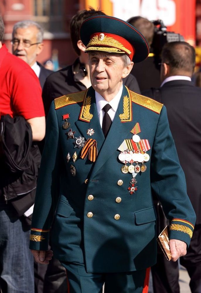 Генералы и герои Советского союза.