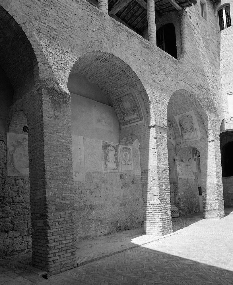San Gimignano B&W