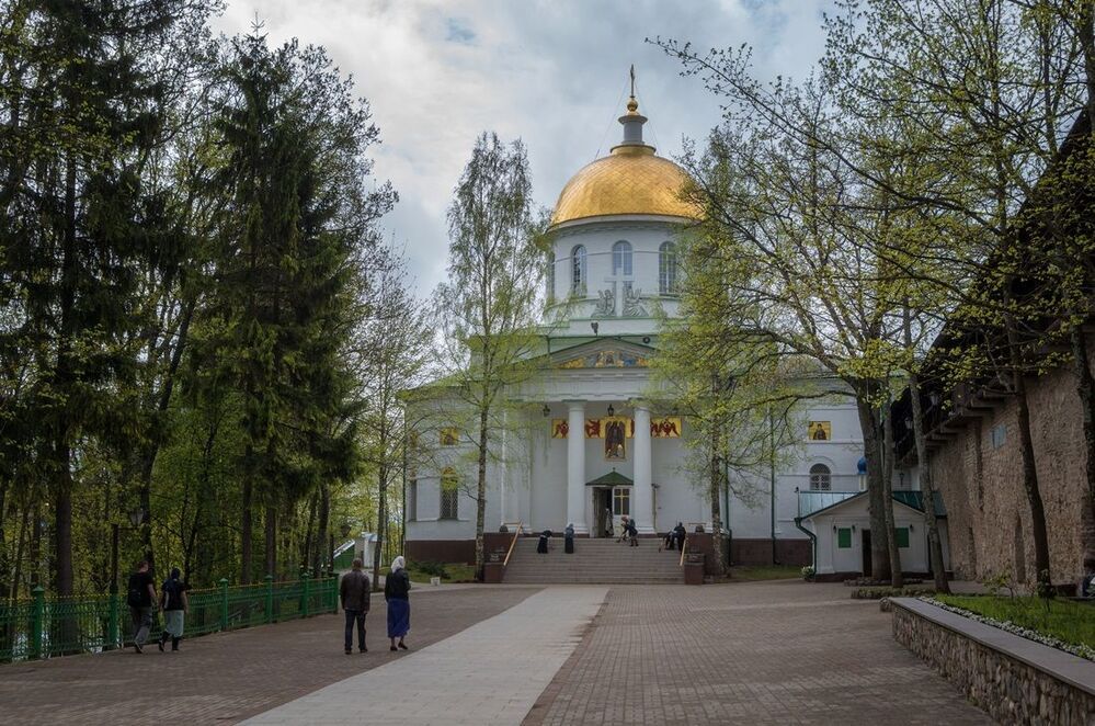 Псково-Печерский Монастырь