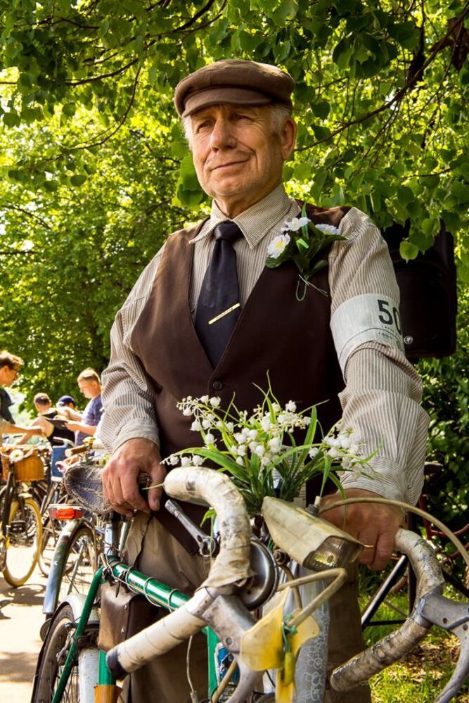 Ветеран Tweed Ride Moscow