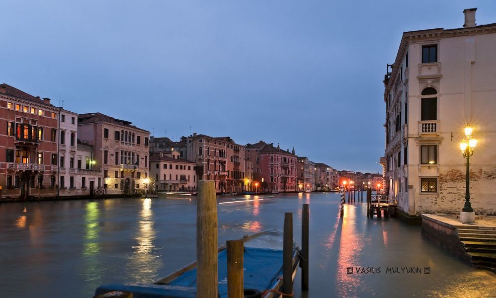 ночь,канал,фонарь ... Venezia