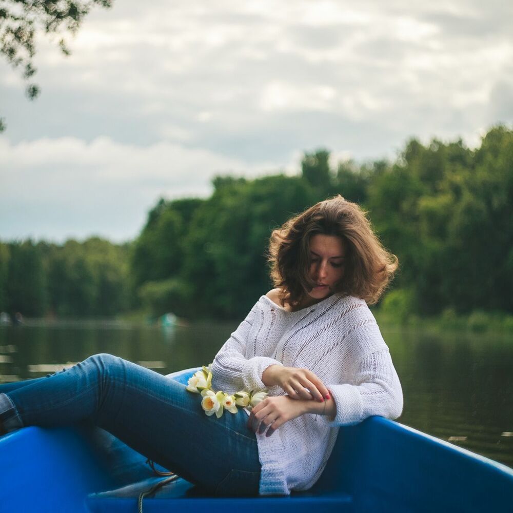 Прогулка на лодке в кувшинки)