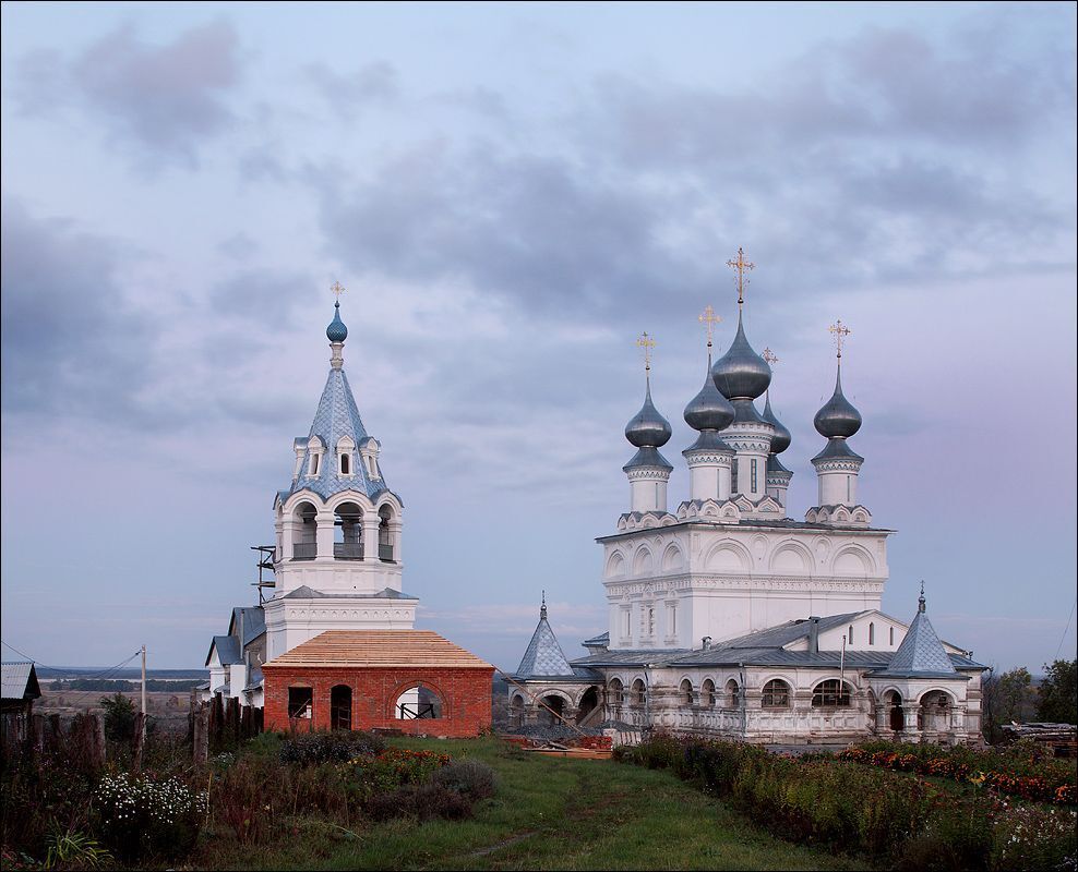 Воскресенский монастырь.