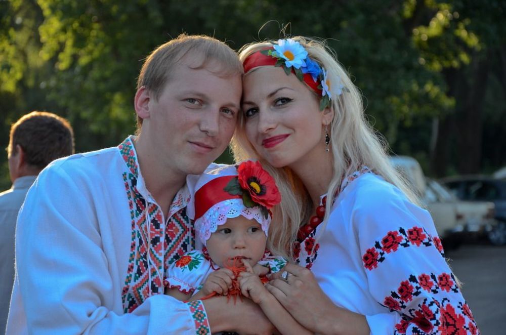 Купальські роси(праздник Ивана Купала в с. Немыренцы.)