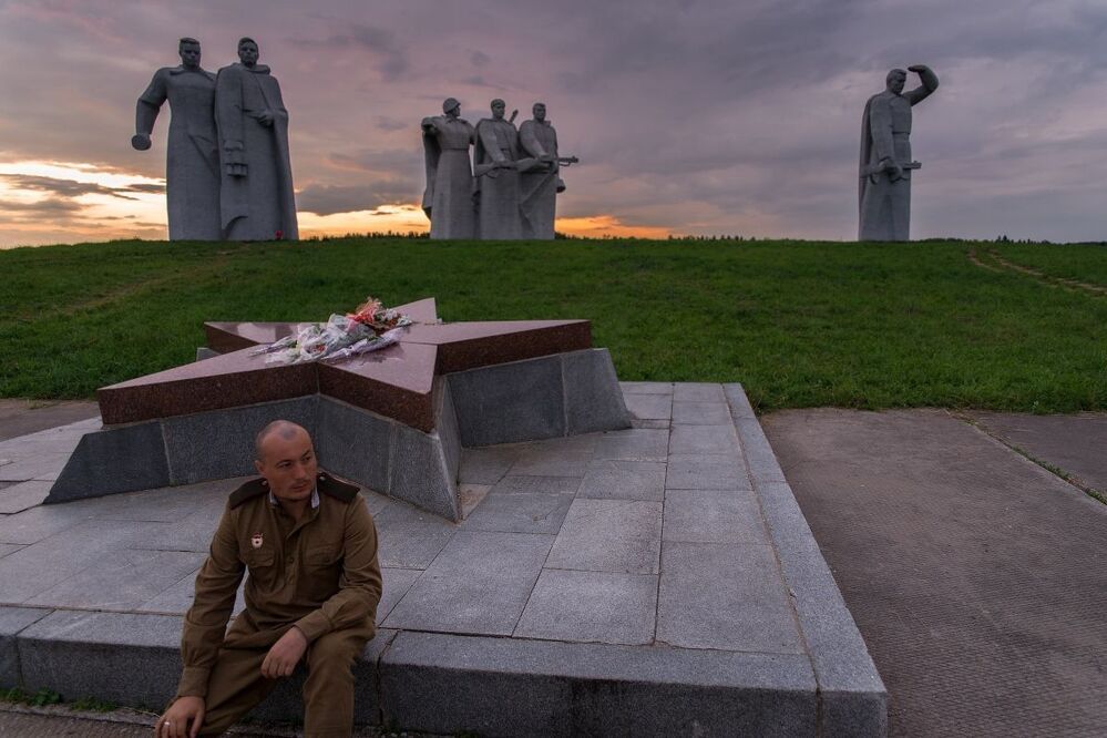 Вечная слава людям, защитившим наше Отечество! Мы вас никогда не забудем!