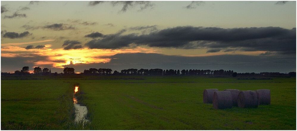 A summer evening in Noordschote.