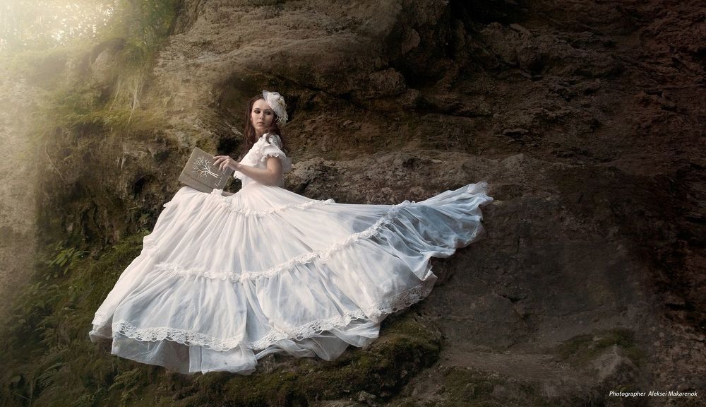 Photographer: Aleksei Makarenok
Model : Ieva