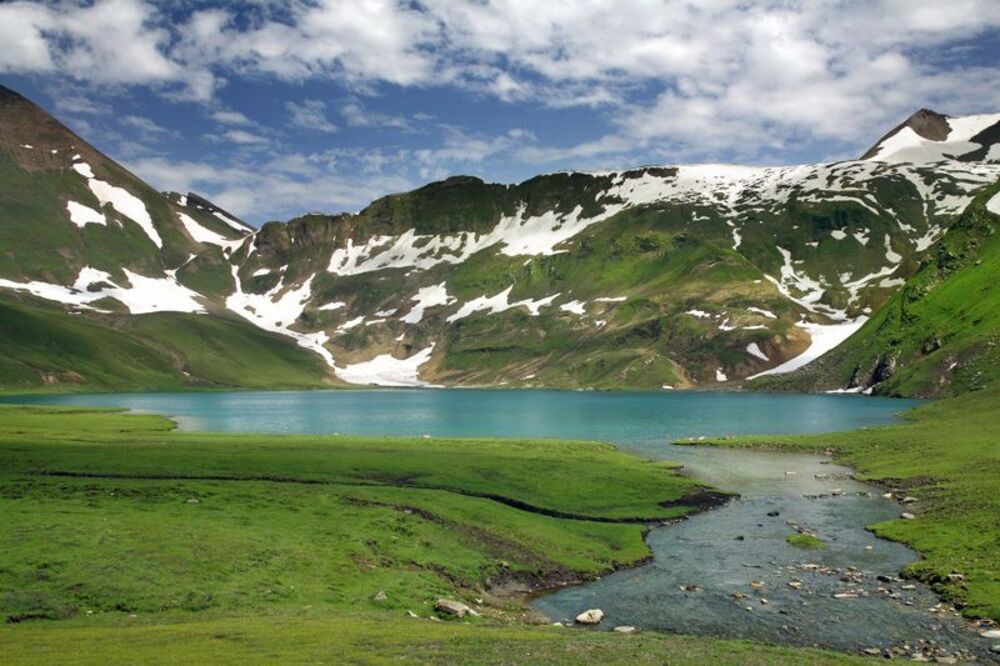Dudupatsar Lake Kaghan Pakistan
