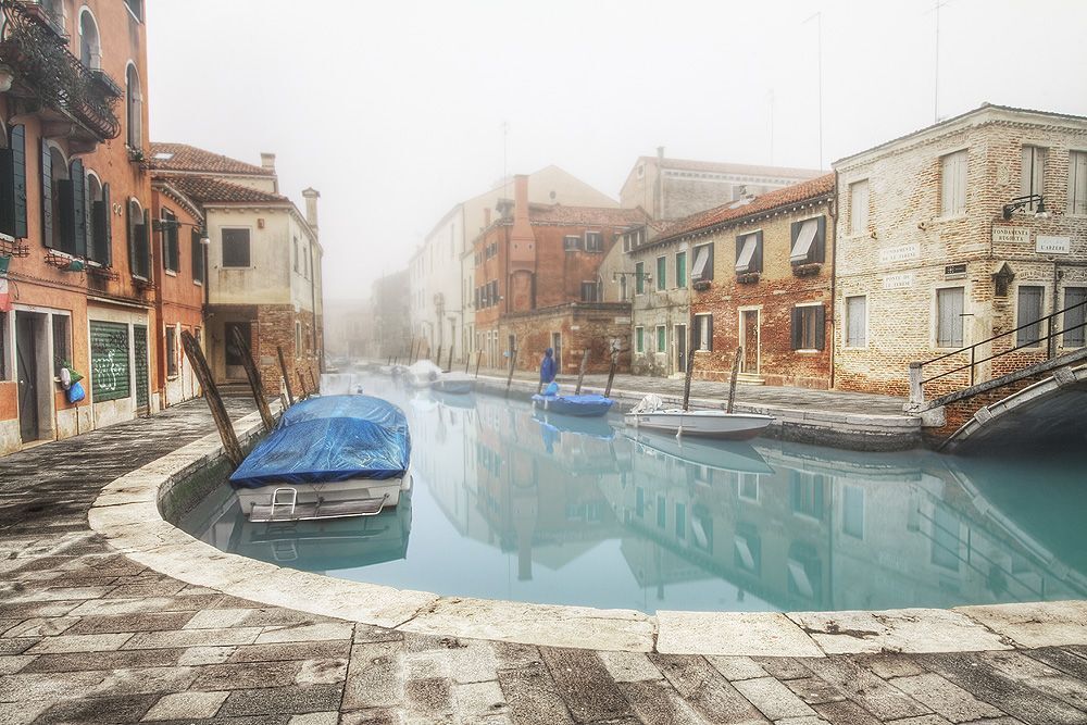 White impression of Venezia