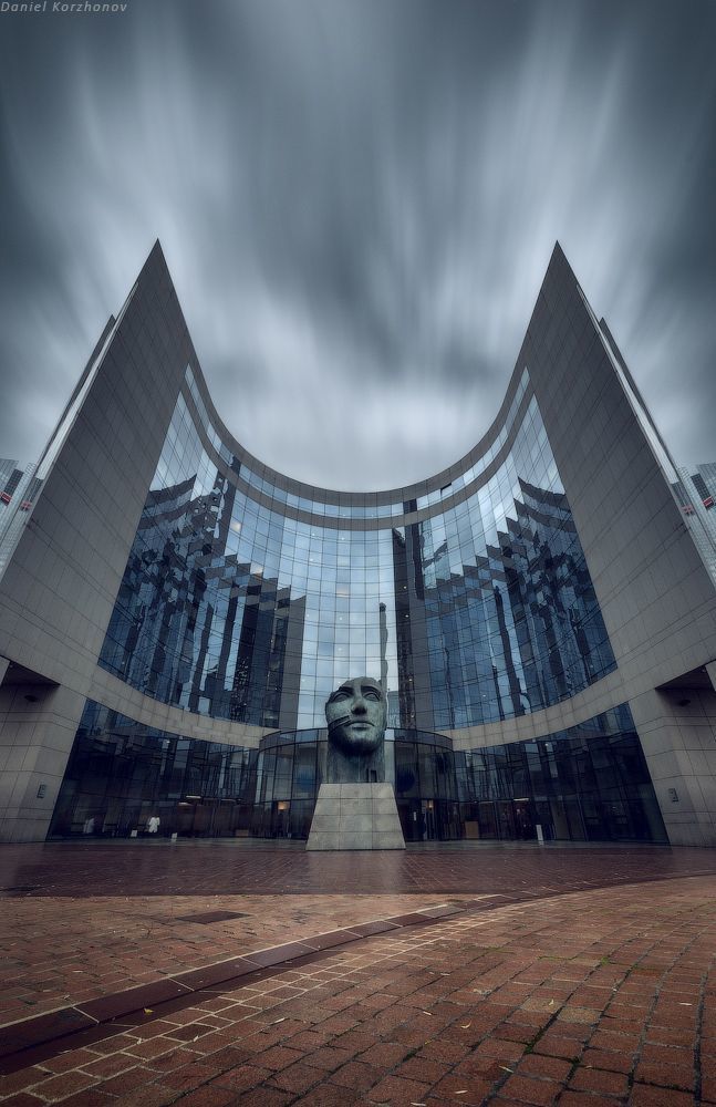 La Defense