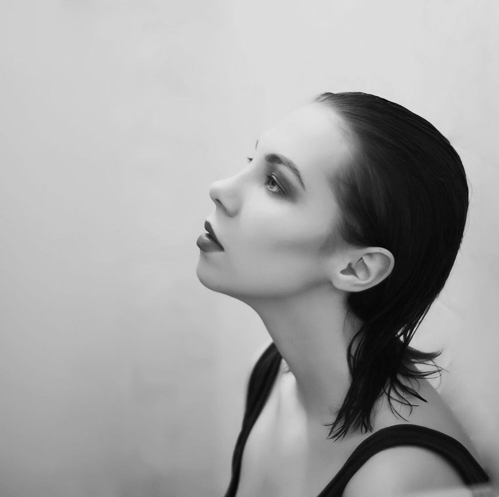 #blackandwhite #girl