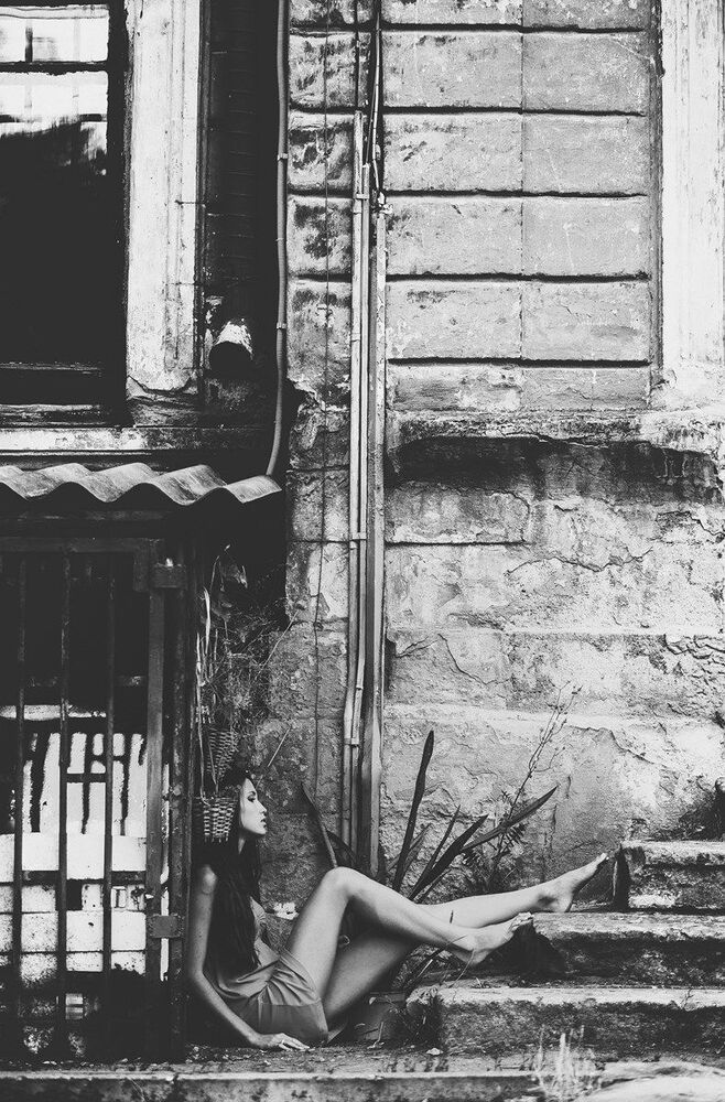 urban loneliness
