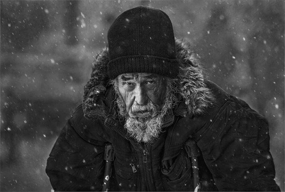 В этом мире я только прохожий...
