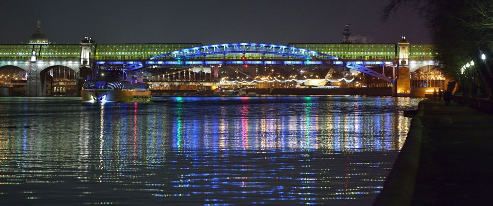 Разноцветные мосты