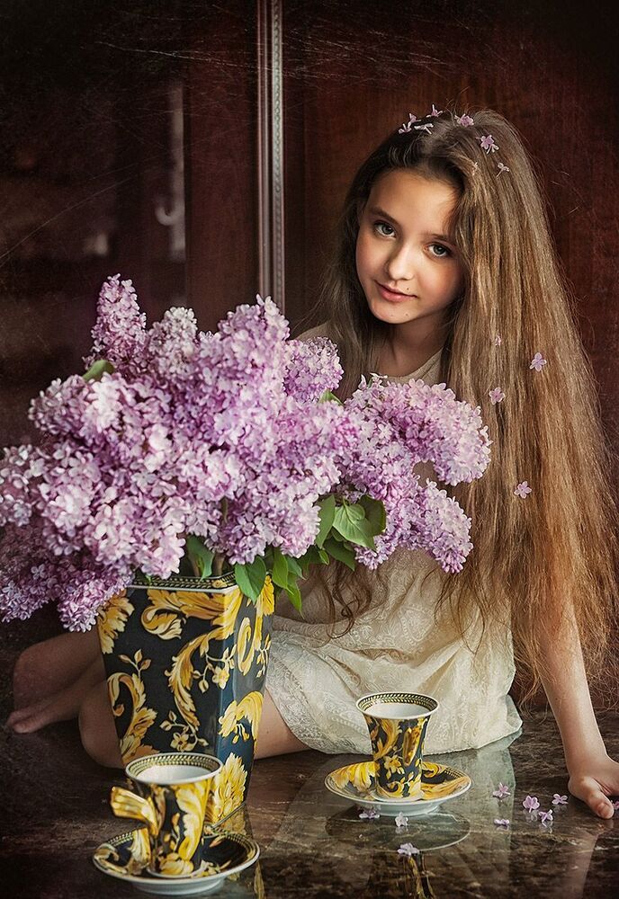 Допитый аромат сирени.