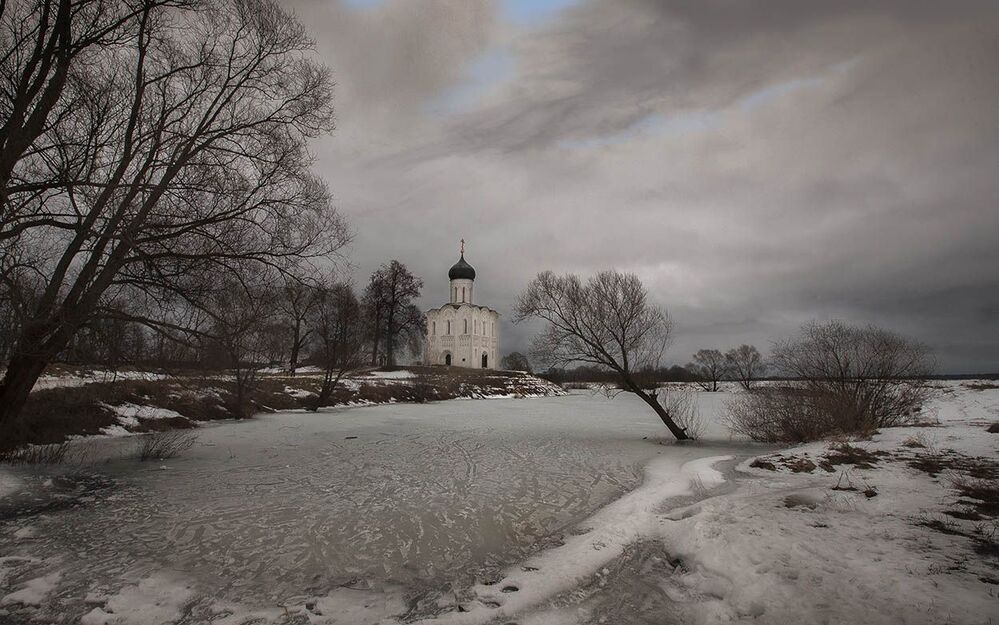 на Нерли