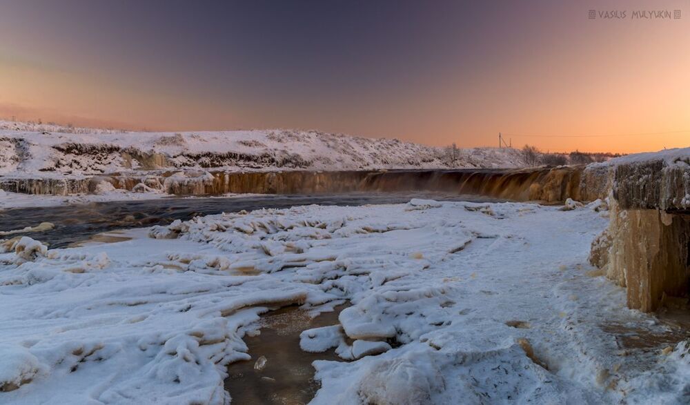 водопад на реке Тосна