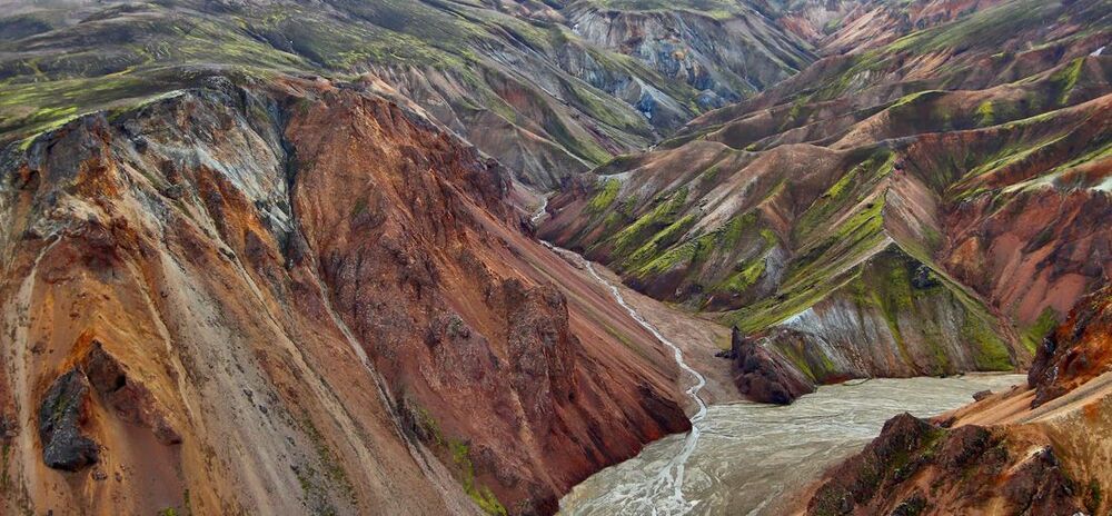 Долина риолитовых гор Ландманналаугар (Landmannalaugar).