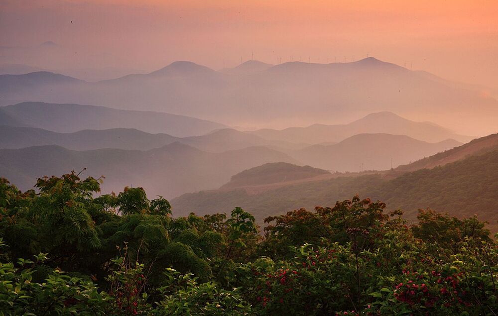 Dawn of  Hambaeck Mountain