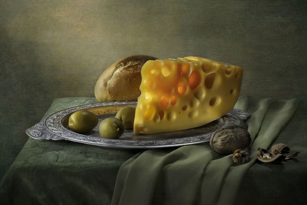 с оливками и сыром