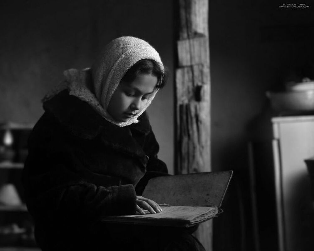 photo series about books